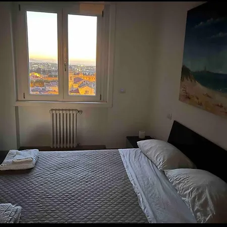 Rum i privatbostad Casa Centro Vista Mare